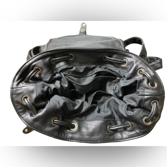 Aztec Print Drawstring Snap Closure Backapack - Picture 9 of 15